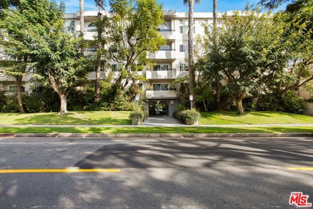 1508 VETERAN Avenue 301, Los Angeles, CA 90024