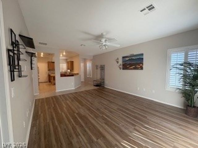 3525 Herring Gull Lane, North Las Vegas, NV 89084