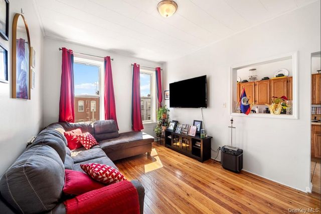 60-34 69th Avenue, Ridgewood, NY 11385