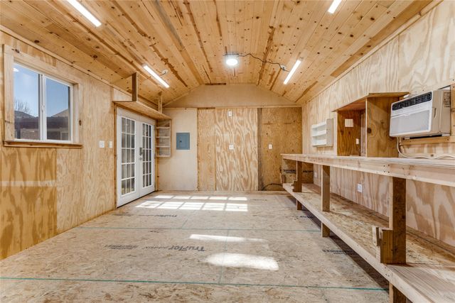 3813 Devonaire Drive, Fort Worth, TX 76008