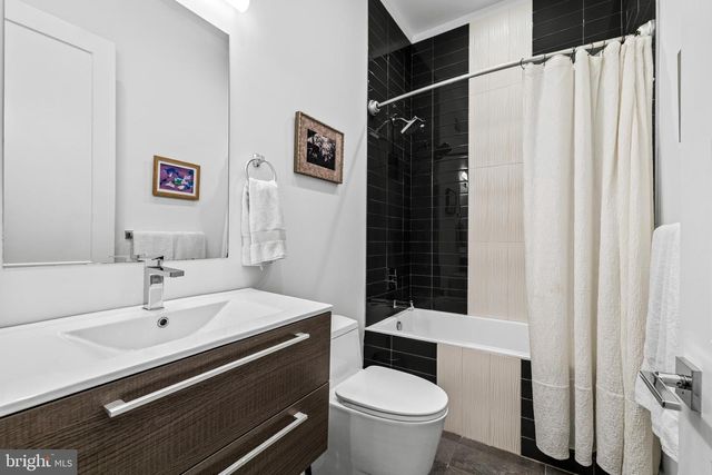 506 S COLLINGTON AVE, Baltimore, MD 21231