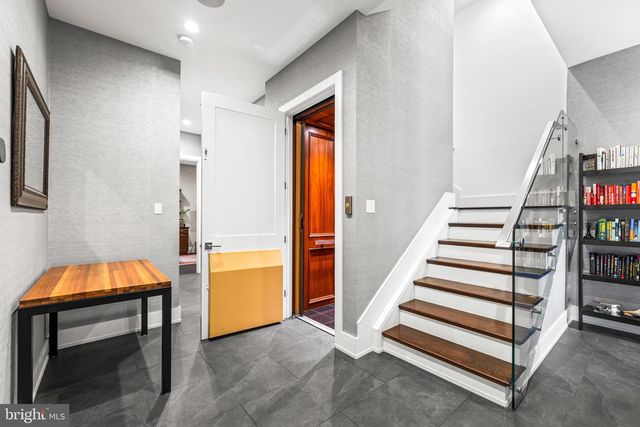 506 S COLLINGTON AVE, Baltimore, MD 21231