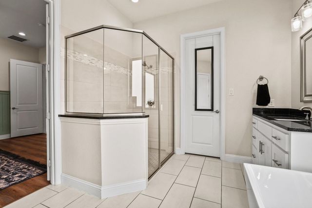 107 Whispering Winds Drive, Gunter, TX 75058