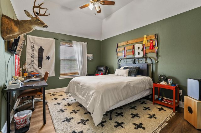 107 Whispering Winds Drive, Gunter, TX 75058
