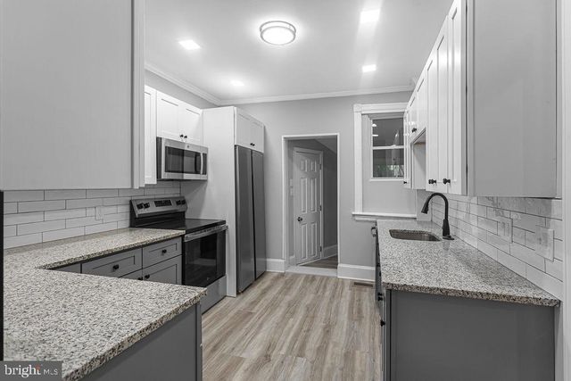 209 E 24TH ST, Wilmington, DE 19802