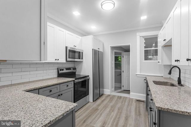 209 E 24TH ST, Wilmington, DE 19802