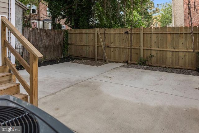 209 E 24TH ST, Wilmington, DE 19802