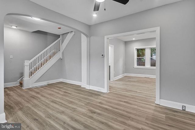 209 E 24TH ST, Wilmington, DE 19802