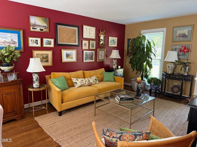 807 Temple Street, Raleigh, NC 27609