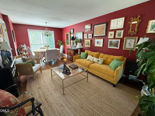 807 Temple Street, Raleigh, NC 27609