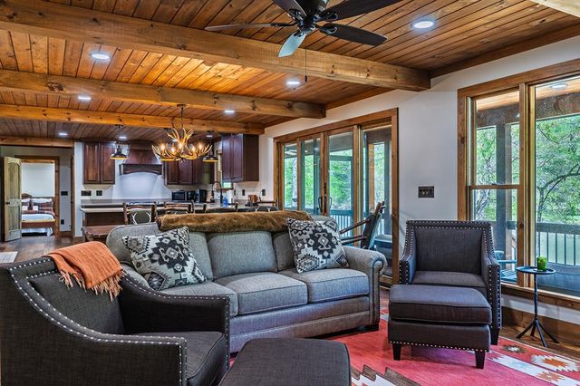 480 Riveredge Lane, Ellijay, GA 30540