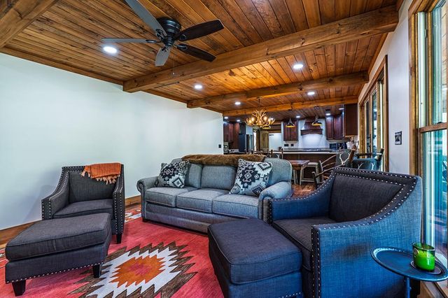 480 Riveredge Lane, Ellijay, GA 30540