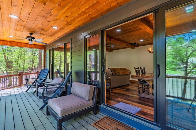480 Riveredge Lane, Ellijay, GA 30540