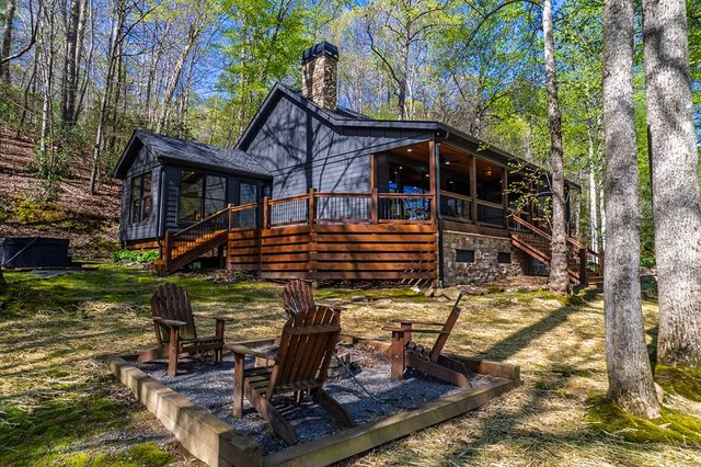 480 Riveredge Lane, Ellijay, GA 30540