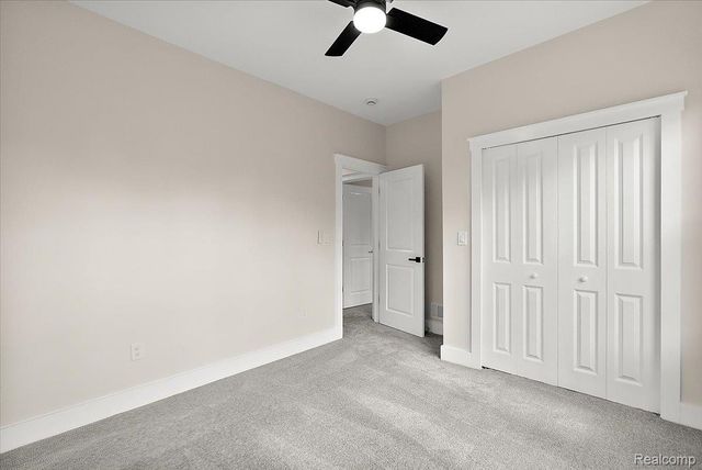 3046 Leslie Street, Detroit, MI 48238