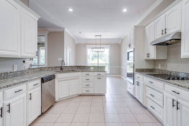 117 Danielle Drive, Hudson Oaks, TX 76087