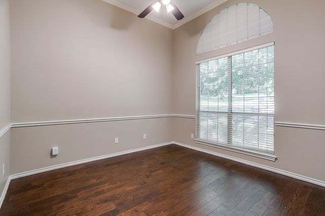 117 Danielle Drive, Hudson Oaks, TX 76087