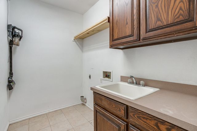 117 Danielle Drive, Hudson Oaks, TX 76087