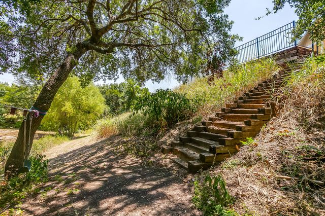 117 Danielle Drive, Hudson Oaks, TX 76087