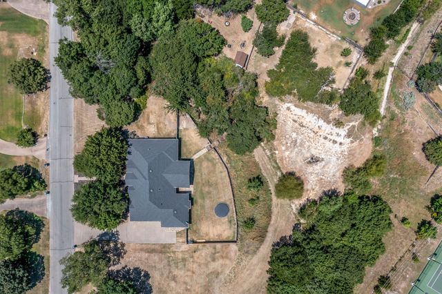 117 Danielle Drive, Hudson Oaks, TX 76087