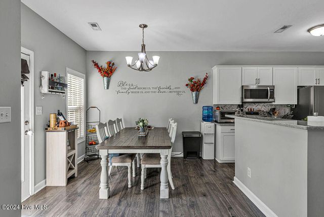 123 Katrina Street, Sneads Ferry, NC 28460