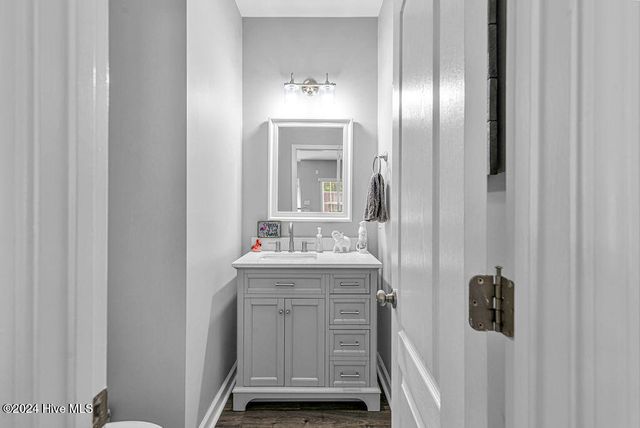 123 Katrina Street, Sneads Ferry, NC 28460