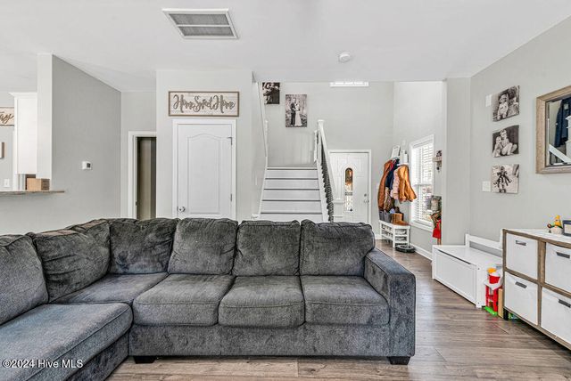 123 Katrina Street, Sneads Ferry, NC 28460