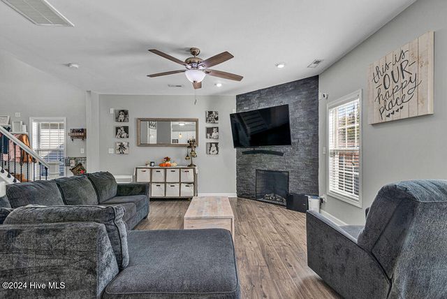 123 Katrina Street, Sneads Ferry, NC 28460