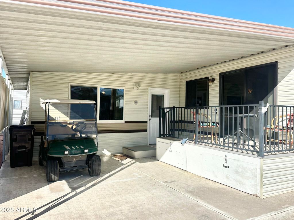 904 S MINESHAFT Drive, Apache Junction, AZ 85119 — photo 3