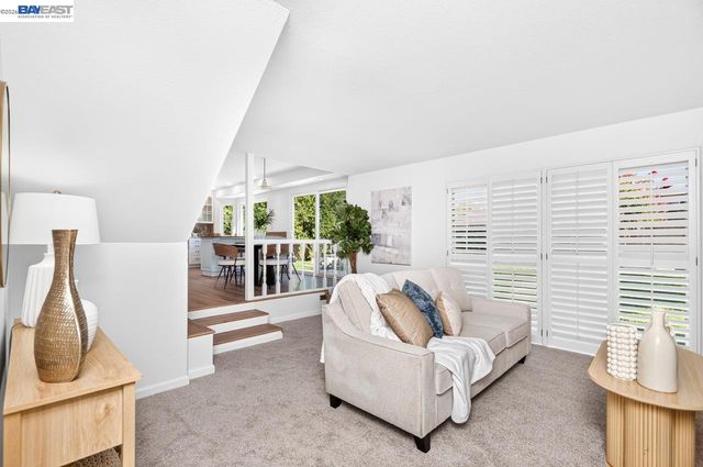 7352 Lemonwood Way, Pleasanton, CA 94588