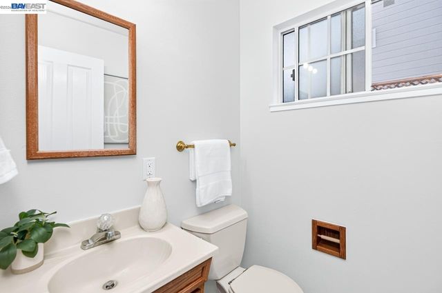7352 Lemonwood Way, Pleasanton, CA 94588