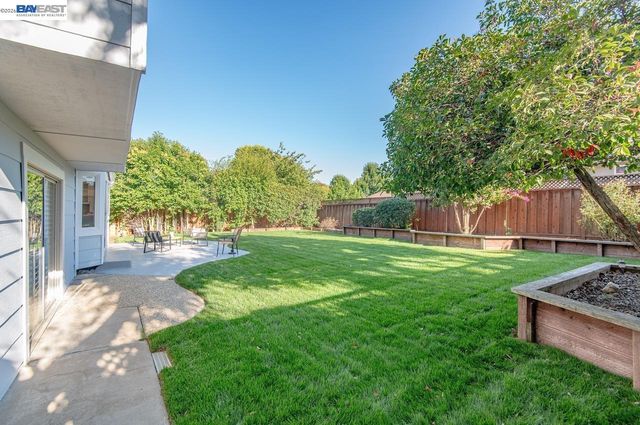 7352 Lemonwood Way, Pleasanton, CA 94588
