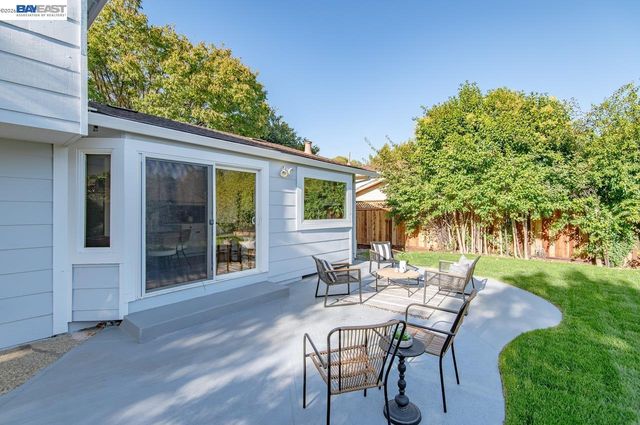 7352 Lemonwood Way, Pleasanton, CA 94588