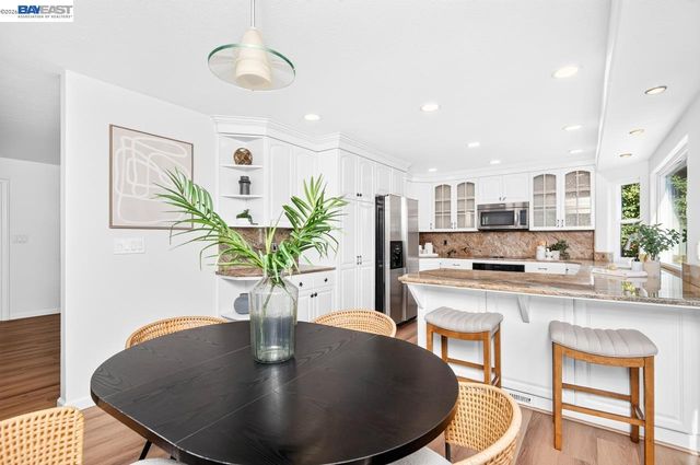 7352 Lemonwood Way, Pleasanton, CA 94588