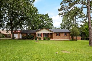 104 Lilac Lane, Gun Barrel City, TX 75156