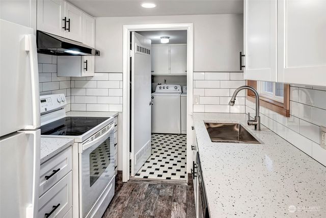 5717 186th Place SW, Lynnwood, WA 98037