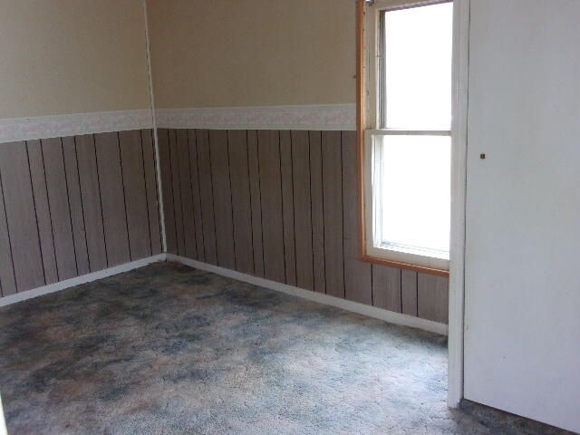 321 S Wood Street, Hudson, MI 49247