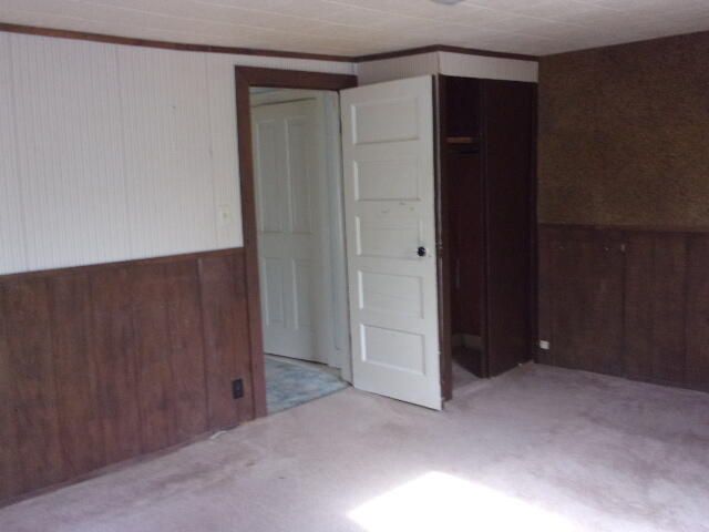 321 S Wood Street, Hudson, MI 49247