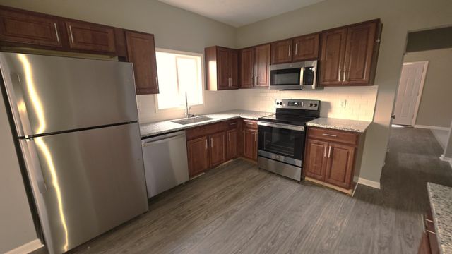 647 E Walnut Street, Lancaster, OH 43130