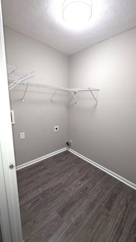 647 E Walnut Street, Lancaster, OH 43130