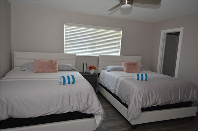 3840 N 42nd Terrace, Hollywood, FL 33021