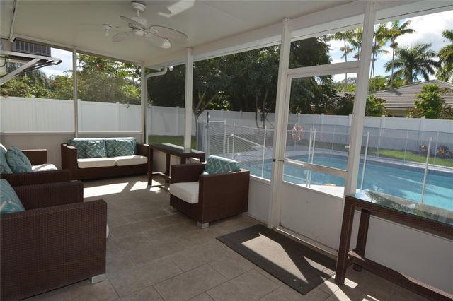 3840 N 42nd Terrace, Hollywood, FL 33021