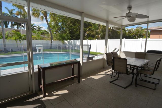 3840 N 42nd Terrace, Hollywood, FL 33021