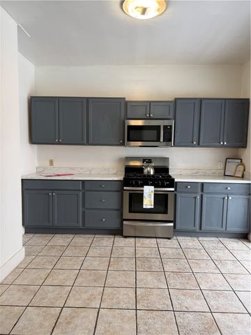 200 Albemarle Street, Rochester, NY 14613