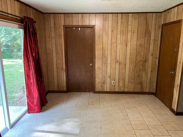 147 Magnolia Dr, Simpson, LA 71474