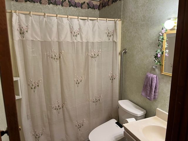 147 Magnolia Dr, Simpson, LA 71474