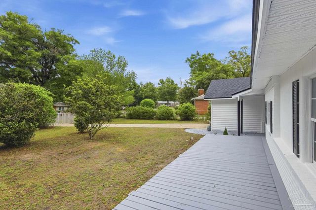 7717 Pontiac Dr, Pensacola, FL 32506