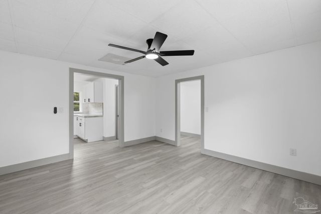 7717 Pontiac Dr, Pensacola, FL 32506