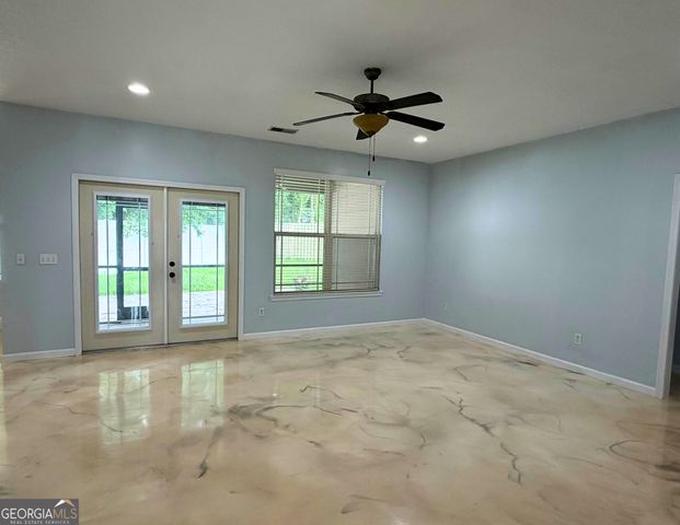 114 Paradise Court, Kingsland, GA 31548