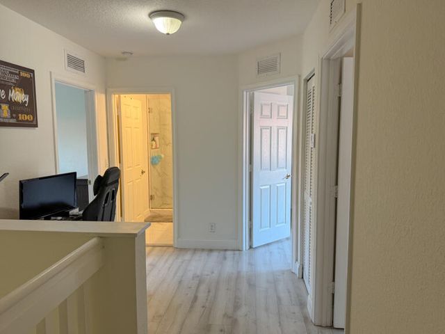 6111 Sugar Loaf Lane, West Palm Beach, FL 33411